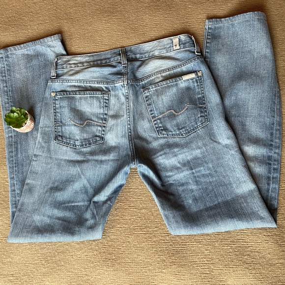 7 for All Mankind Standard Fit Medium-Wash Denim Jeans - Picture 2 of 6